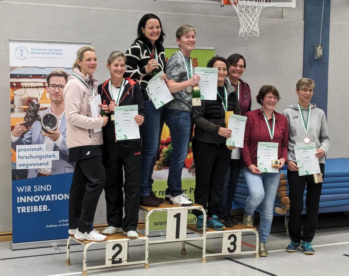 Süd-Ost-Deutsche Altersklassenmeisterschaft - Anja Dietz holt Gold im Damendoppel